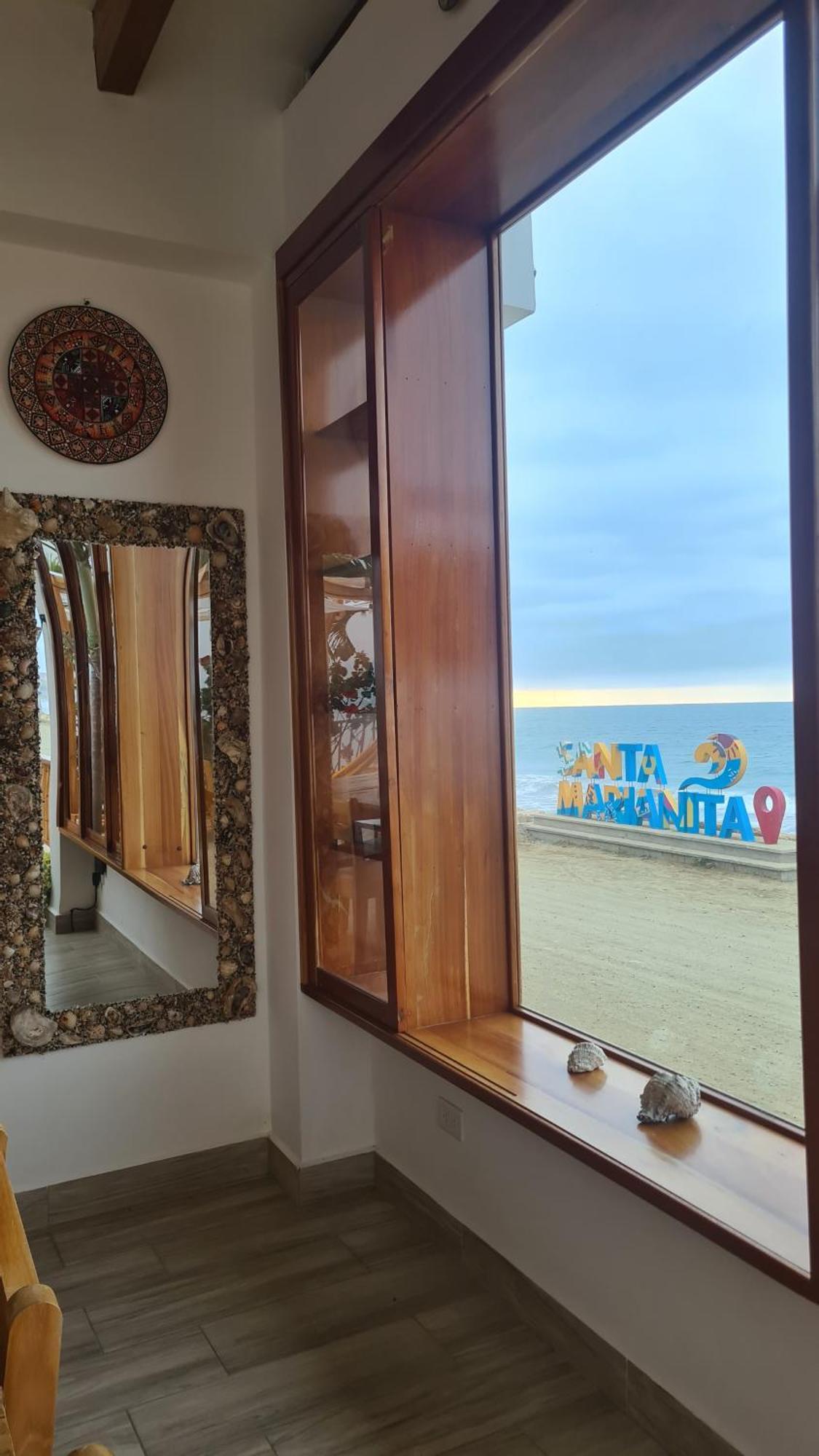 Intiquilla Hotel Manta Exterior photo